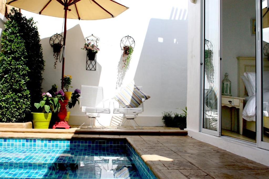 Costa Village Pool Villa Jomtien Beach Exterior photo